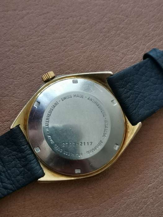 Vintage Harcourt deluxe automatic mechanical watch