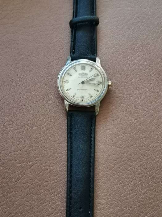 Vintage roamer 17 jewels super - shock antimagnetic manual wind mechanical watch