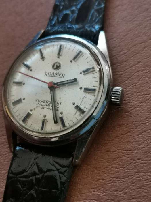 Vintage roamer Supersport incabloc 17 jewels manual wind mechanical watch