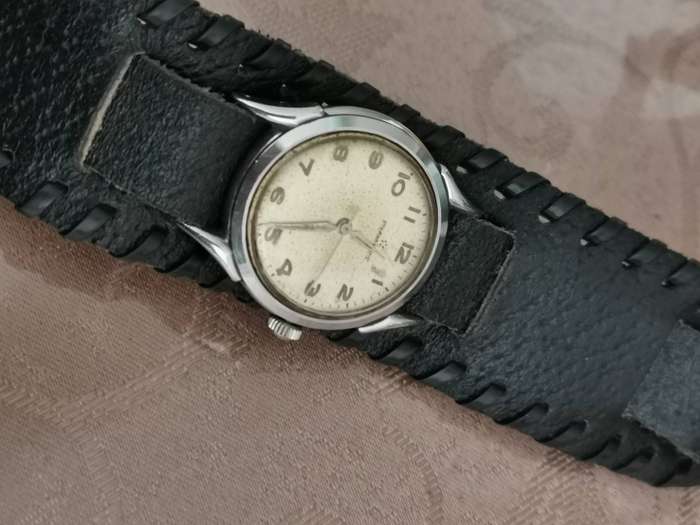 Vintage 1940s eterna matic automatic mechanical watch