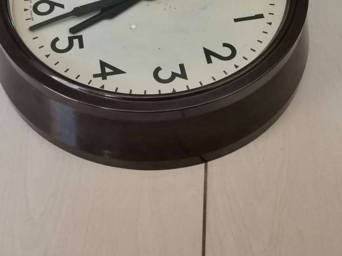 Vintage 1940s Smiths sectric large oversize railway station clock in amazing working condition
