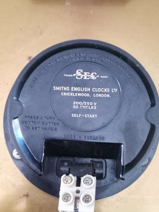 Vintage 1940s Smiths sectric large oversize railway station clock in amazing working condition