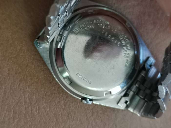 Vintage seiko 5 automatic mechanical watch
