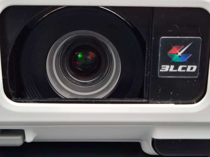 Epson projector EB S18
