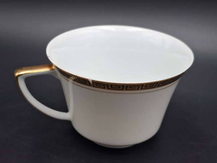 Vintage Linden Japan Fine China - Greek Key MK3006 pattern - stunning set