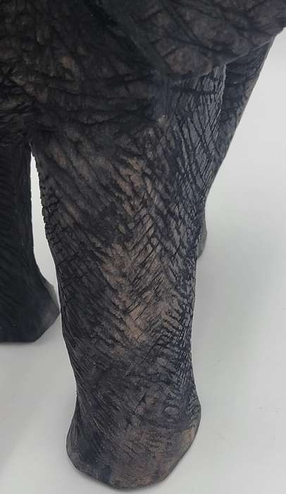Elephant Wood Carving - Stunning craftmanship - 42cm H