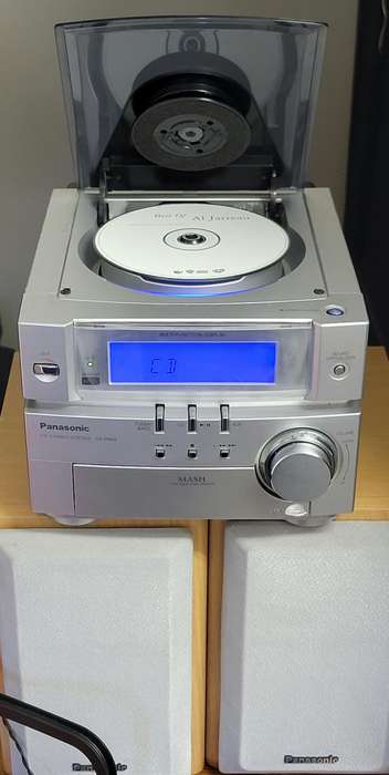 Panasonic Model SA-PM03 CD Stereo System - Great sound
