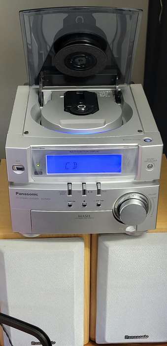 Panasonic Model SA-PM03 CD Stereo System - Great sound