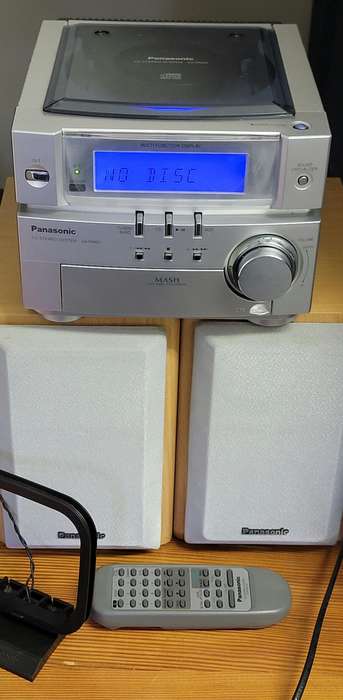 Panasonic Model SA-PM03 CD Stereo System - Great sound
