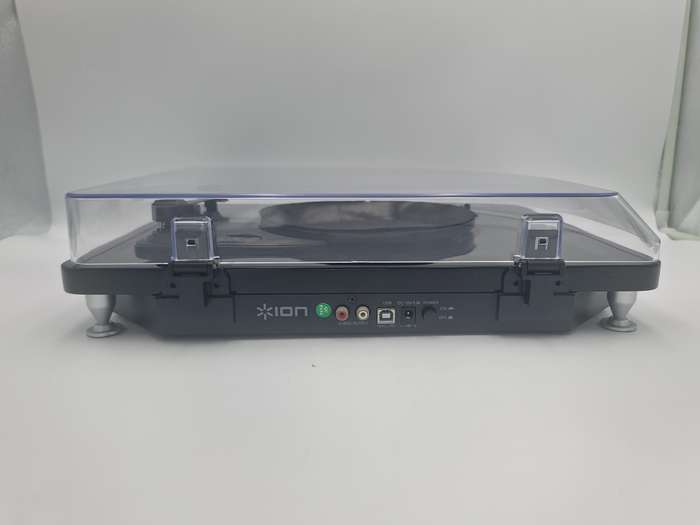 Ion Pure LP - Vinyl/Record Player - great condition