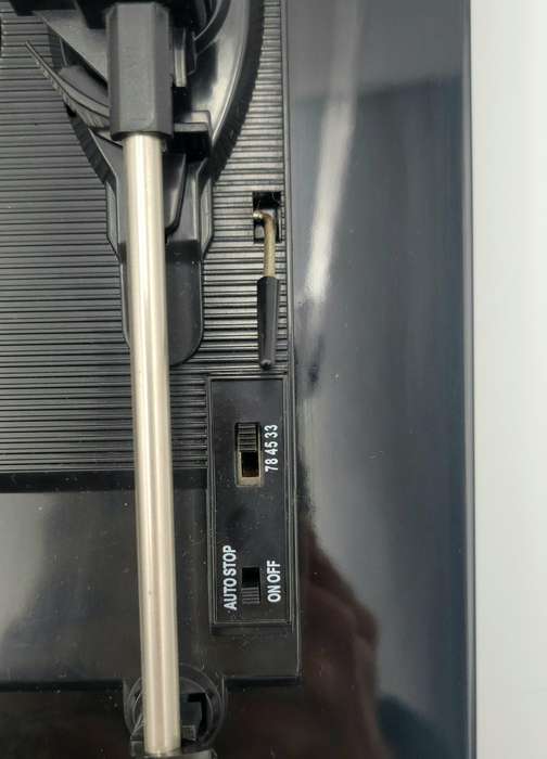 Ion Pure LP - Vinyl/Record Player - great condition