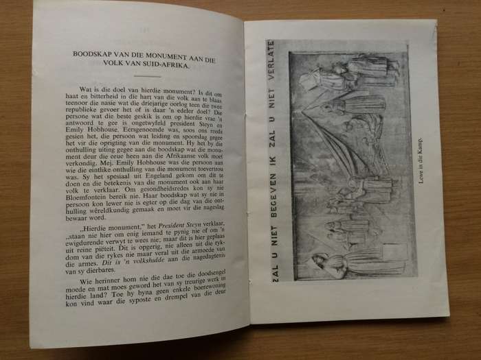 Die Nasionale Vrouemonument booklet