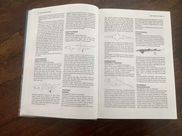 A Guide to The Common Sea Fishes of Southern Africa, by Rudy van der Elst. Hardcover.