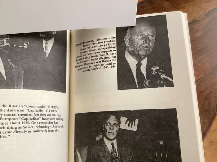 THE UNSEEN HAND. The Conspiratorial View of History. Paperback in a Good + condition.