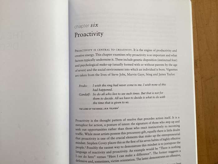 CREATIVITY EXPLAINED. Signed copy, First edition. In an excellent condition.