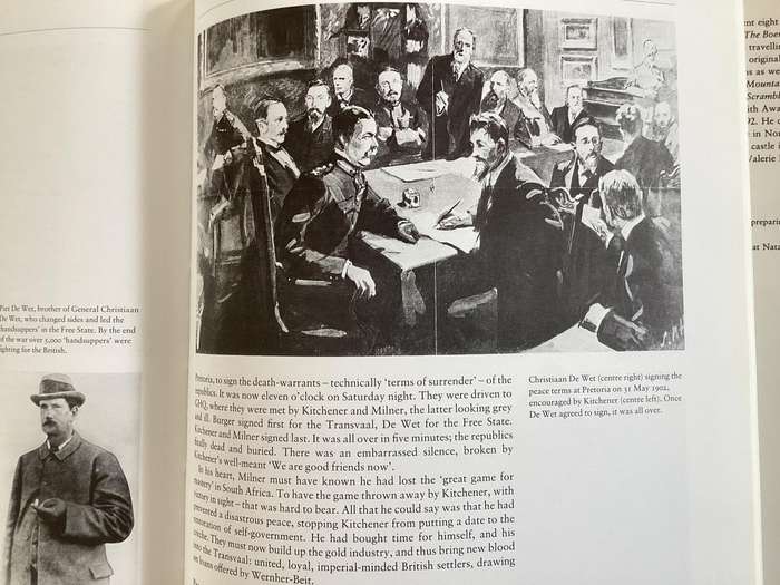 THE BOER WAR. First SA edition, illustrated. By Thomas Packenham. Hardcover, large format.