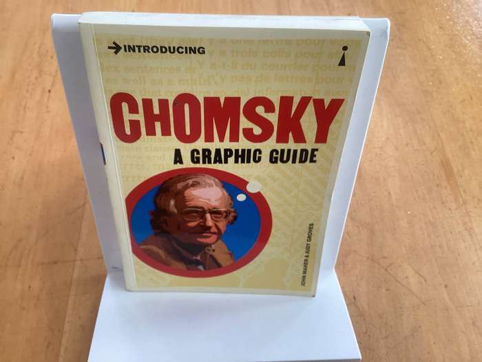 Introducing CHOMSKY. A graphic guide.