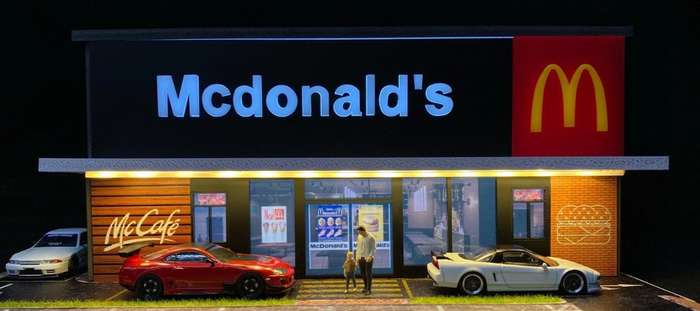 G Fans McDonalds Diorama 1/64 scale