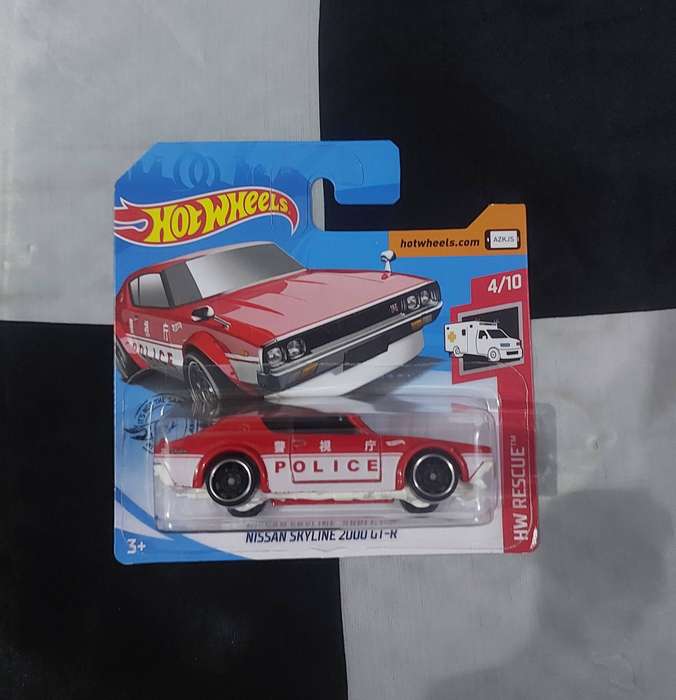 Hot Wheels Nissan Skyline 2000 GT-R