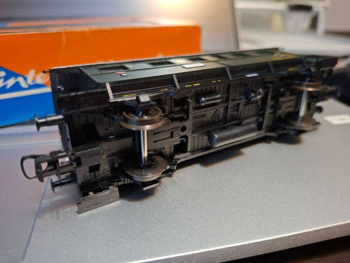 Roco 4208 3rd class passenger car DRG