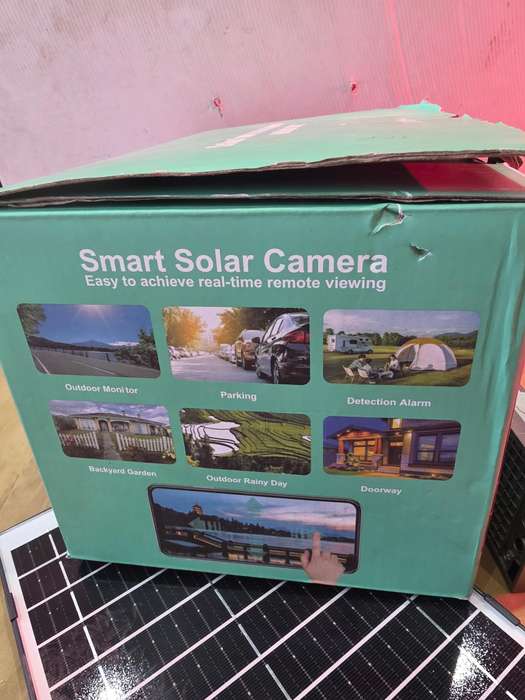 SOLAR 2 SCREENS OUTDOOR CAMERA