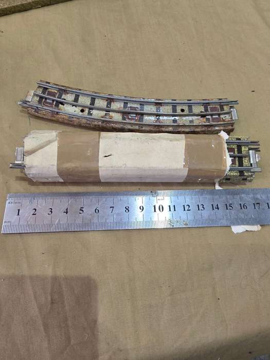 JOBLOT HORNBY DUBLO GAUGE OO TRACKS AND  A LOCOMOTIVE(TRACKS ARE UNUSED)