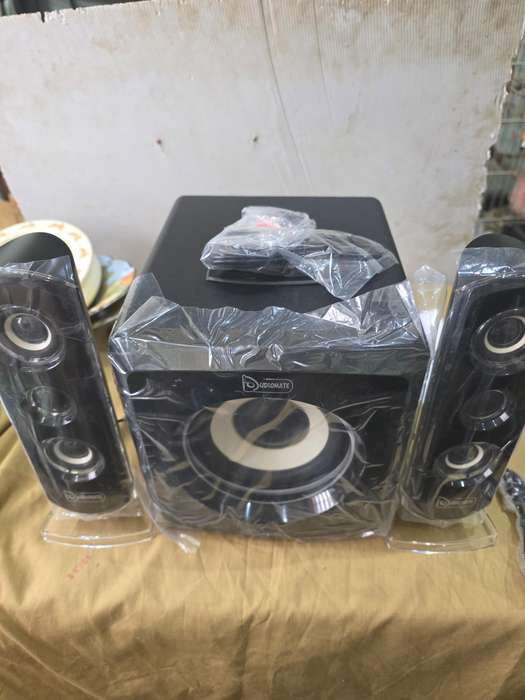 AUDIOMATE 21 CHANNELS  SOUND SYSTEM