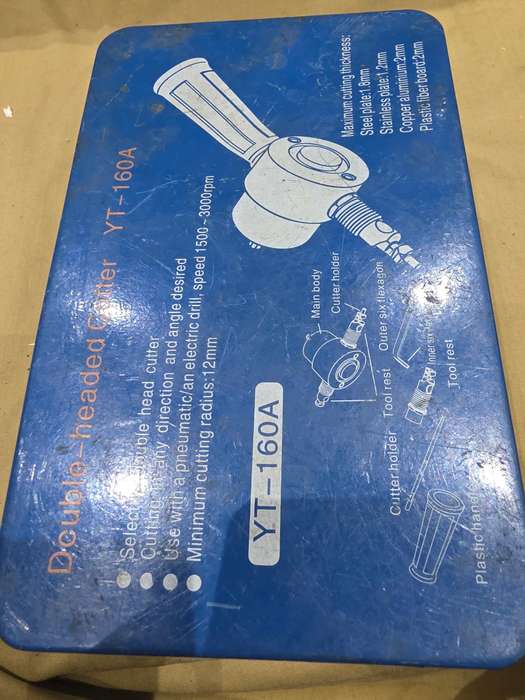 DOUBLE HEAD CUTTER(FOR ANGLE GRINDER)UNUSED