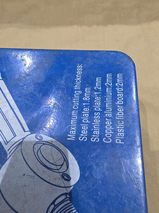 DOUBLE HEAD CUTTER(FOR ANGLE GRINDER)UNUSED