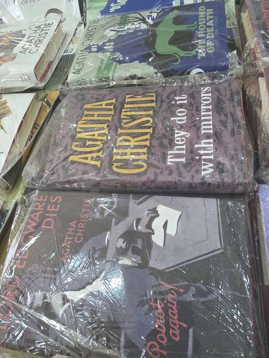 SET OF NINE AGATHA CHRISTIE HARDCOVER NOVELS INCL.MAGAZINES