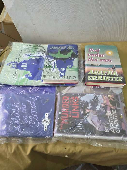 4 x AGATHA CHRISTIE HARDCOVER NOVELS