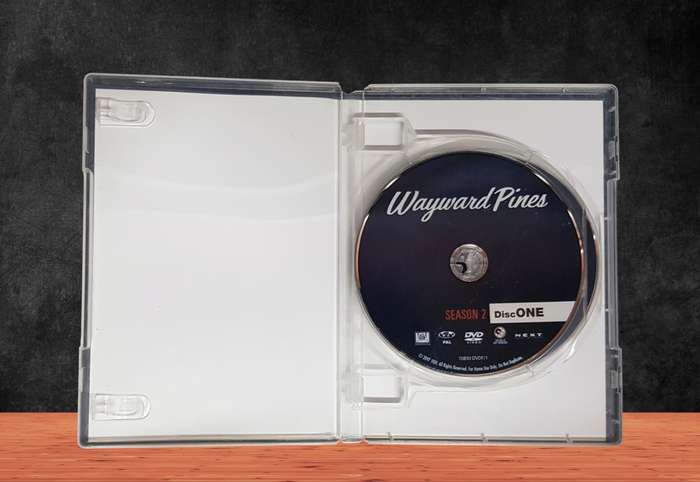 DVD Boxset x 2 - Wayward Pines - Complete - 6 Discs - Season 1 - 2