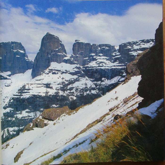 Encounters with the Dragon - A Photographer's Passion For The Drakensberg
