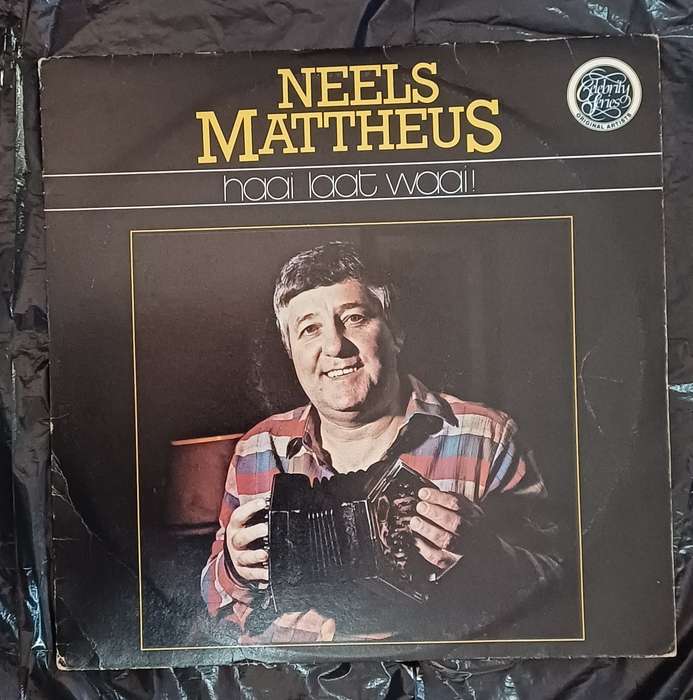 NEELS MATTHEUS - HAAI LAAT WAAI!
