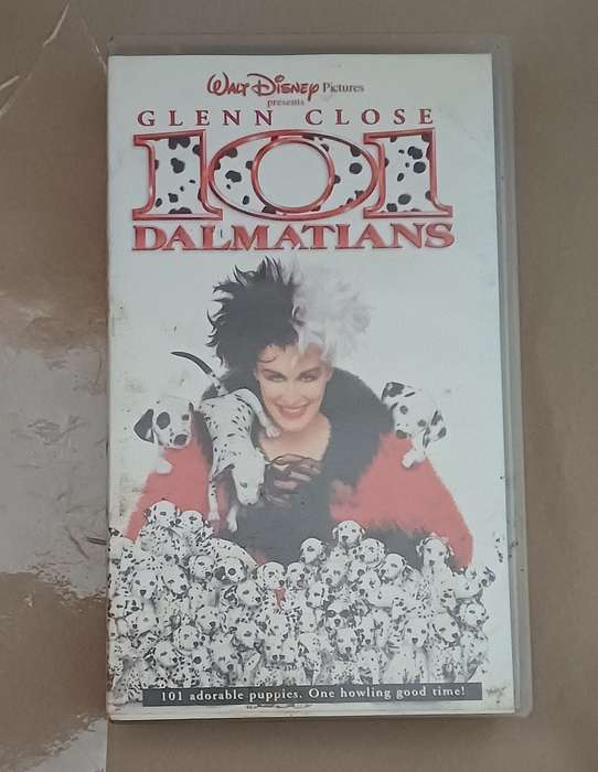 101 DALMATIONS