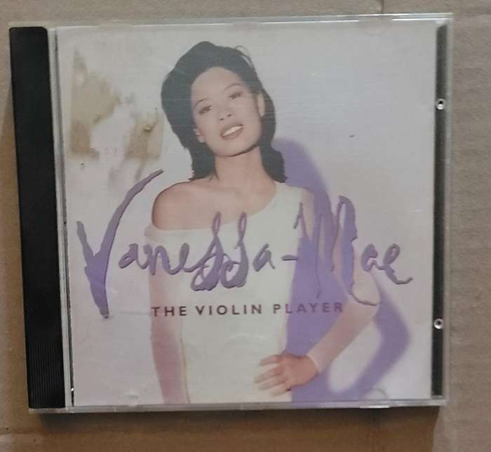 VANESSA MAE - THE VIOLIN PLAYER