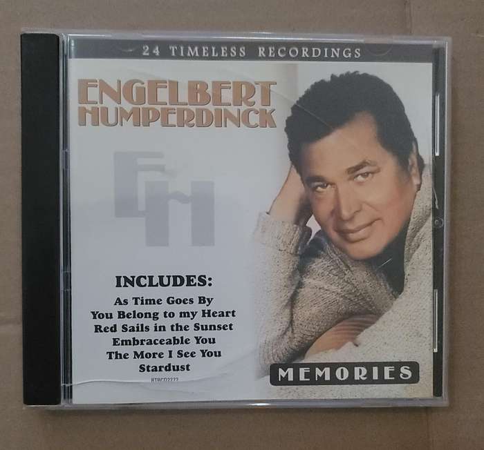 ENGELBERT HUMPERDINCK - MEMORIES