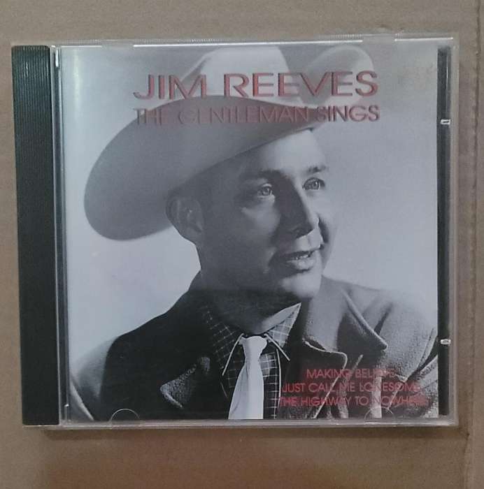 JIM REEVES - THE GENTLEMAN SINGS