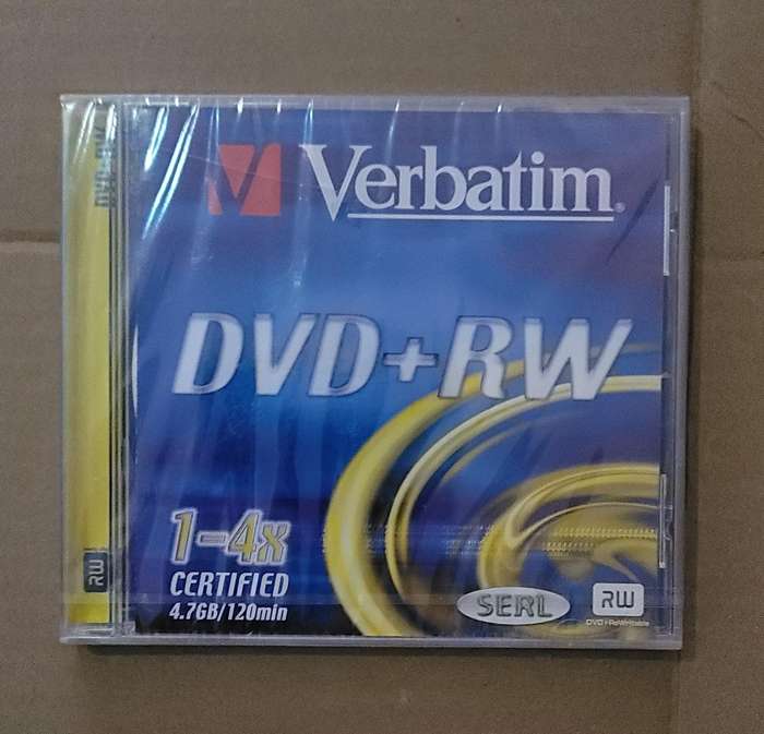 VERBATIM DVD+RW 4.7 GB PLEASE NOTE DVD CASE HAS A CRACKED