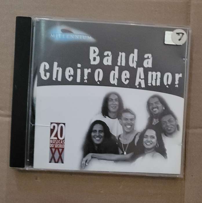 BANDA CHEIRO DE AMOR - MILLENNIUM