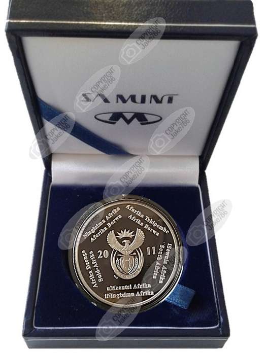 2011 Silver Proof R2 - WWF
