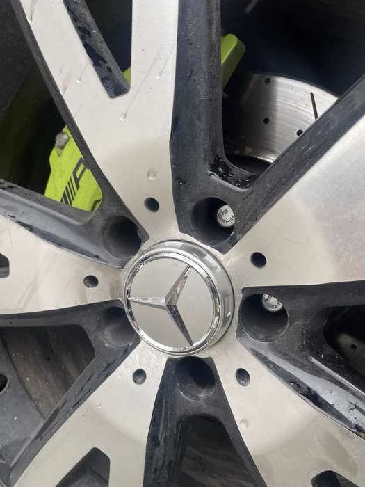 Mercedes center caps