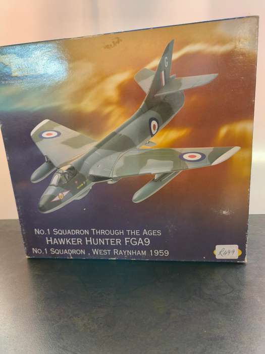 Corgi Aviation Archive - Hawker Hunter FGA9