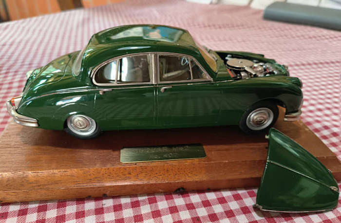 Small Wheels Jaguar Mk 2 (Lot 612)