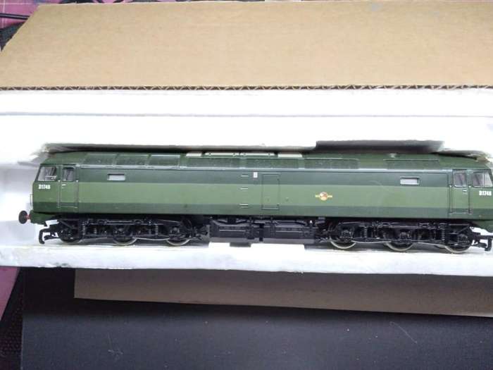 Bachmann - Class 47 Diesel Loco - DCC & SOUND (Lot 401)