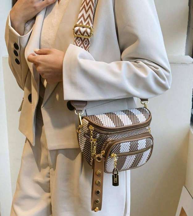 Retro Multi Pocket Commuter Handbag