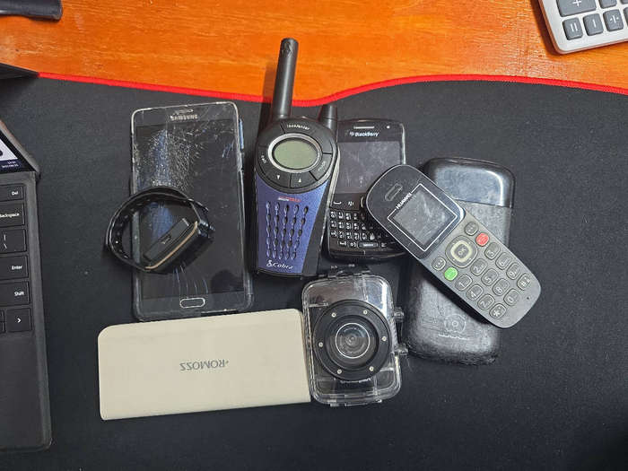 Bundle - Phones, Power Bamks, Smart Watch, Action Camera