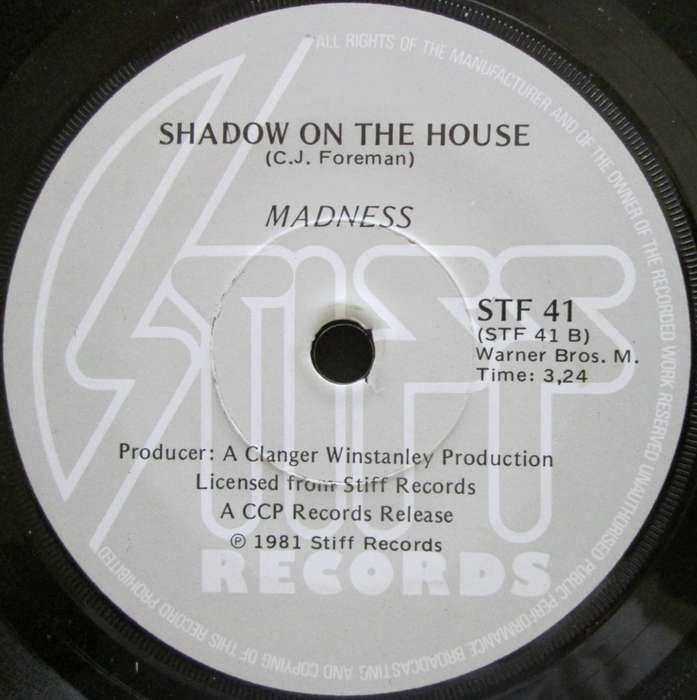 Madness - It Must Be Love / Shadow on the House (7" Single/Vinyl)