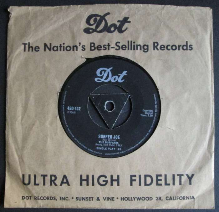 THE SURFARIS - SURFER JOE / WIPE OUT  (7 INCH SINGLE/VINYL)