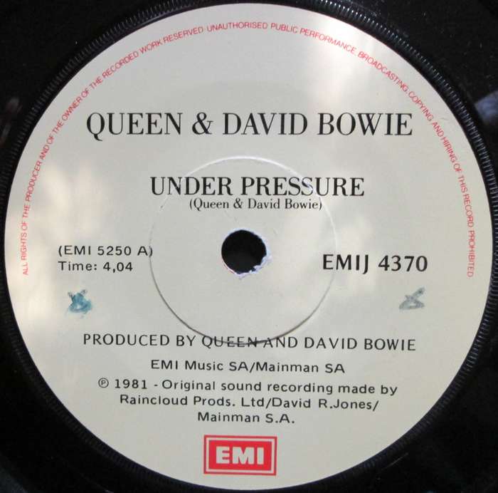 QUEEN & DAVID BOWIE - UNDER PRESSURE / SOUL BROTHER  (7 INCH SINGLE/VINYL)